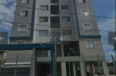Apartamento á venda com varanda prédio com elevador
