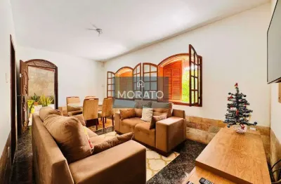 Casa colonial 5 quartos, 2 vagas de garagem, no bairro etelvina carneiro
