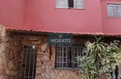 Área privativa 2 quartos, 1 banheiro, 1 vaga de garagem no bairro paqueta
