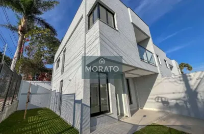 Casa geminada 3 qaurtos, suíte, 1 vaga de garagem no bairro planalto