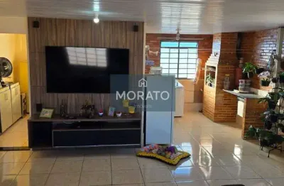 Cobertura com 4 quartos sendo 1 suíte com 1 vaga de garagem no bairro santa mônica .