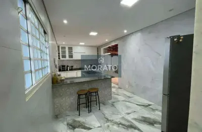 Casa linear 5 Quartos, 2 Suites, Varanda e 5 vagas de garagem no Bairro Novo Eldorado