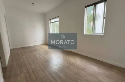 Apartamento com 3 quartos sendo 1 suíte com 2 vagas de garagem no bairro santa rosa.