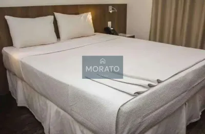 Flat com 1 quarto sendo suíte com 1 vaga de garagem no bairro itapoã.