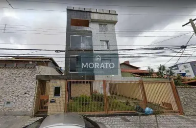 Cobertura com 4 quartos sendo 1 suíte com 2 vagas no bairro eldorado.