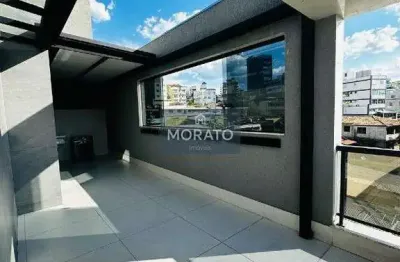Cobertura com 3 quartos sendo 1 suíte com 2 vagas de garagem no bairro Eldorado.