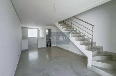 Casa com 2 quartos, 2 vagas no bairro planalto - belo horizonte