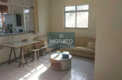 Cobertura com 4 quartos sendo 1 suíte com 2 vagas de garagem no bairro palmares.