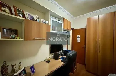 Área privativa com 3 quartos sendo 1 suíte com 1 vaga de garagem no bairro santa terezinha.