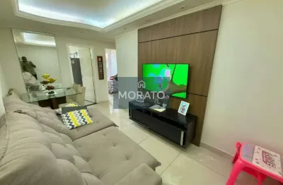 Apartamento todo reformado 2 quartos e uma vaga á venda no cabral