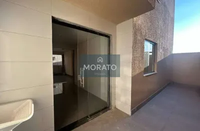 Cobertura com 3 quartos, 3 banheiros e 2 vagas no bairro planalto