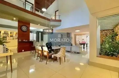 Casa com 5 quartos sendo 5 suítes com 4 vagas de garagem bairro fernão dias.