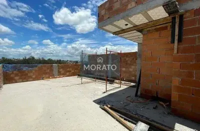 Cobertura a venda com 3 quartos 1 suíte 2 vagas de garagem no bairro planalto.