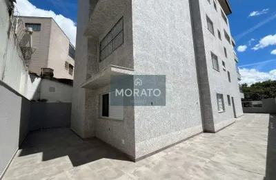 Área privativa com 4 quartos sendo 2 suítes e 3 vagas de garagem no bairro liberdade