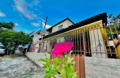 Casa com 4 quartos à venda na Rua Geraldo Magela, --, Camargos, Belo Horizonte