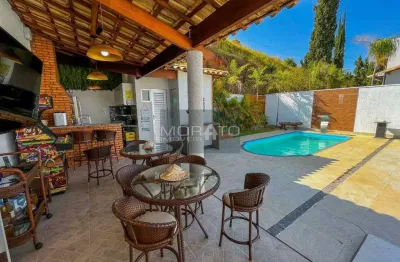 Casa de 4 quartos, 4 vagas à venda no condomínio fazenda da serra