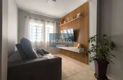 Casa em condomínio, 3 Quartos, Suíte e uma vaga de garagem no bairro Dona Clara