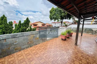 Casa com 5 quartos à venda na Rua Jornalista Mário Eugênio, --, Serrano, Belo Horizonte