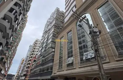 Apartamento com 3 quartos à venda na Rua 252, 209, Meia Praia, Itapema