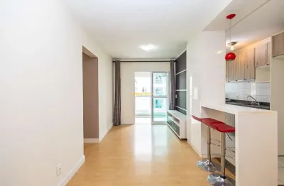 Apartamento com 3 quartos à venda na Rua Professor João Falarz, 555, Campo Comprido, Curitiba