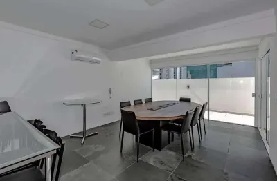 Sala em cobertura com 110m² para locação - pioneiros, balneário camboriú