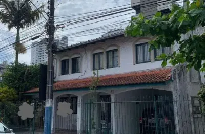 Casa duplex semi-mobiliada com 05 dormitórios no centro de balneário camboriú à venda!