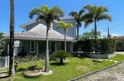 Casa residencial alto padrão com 04 suítes à venda - estados, balneário camboriú