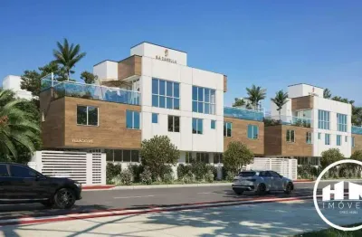 Sobrado triplex com 03 suítes no centro de balneário camboriú à venda!