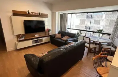 Apartamento a venda, próx a igreja matriz, reformado e mobiliado