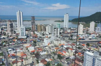 Venda de apartamento, 104 m², 03 quartos (sendo 01 suíte), 02 vagas, vista mar, residencial monte solaro, no centro de itajaí-sc