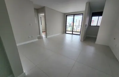 Aluguel anual de apartamento novo semimobiliado com 02 suítes no centro de itajaí-sc