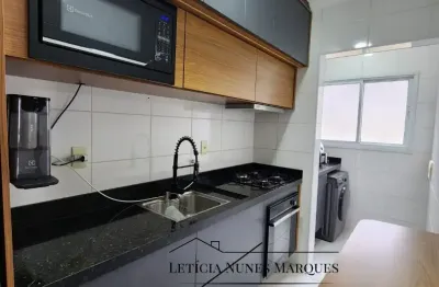 Imóvel aconchegante, arejado, com moveis planejados, pronto para morar! excelente localização.