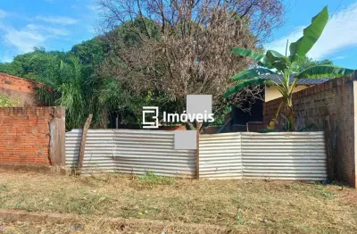 Terreno à venda na Rua Pindaré, 00, Jardim Colúmbia, Campo Grande