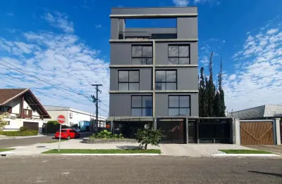 Apartamento com 03 dormitórios, sendo 01 suíte e 02 vagas de garagem.