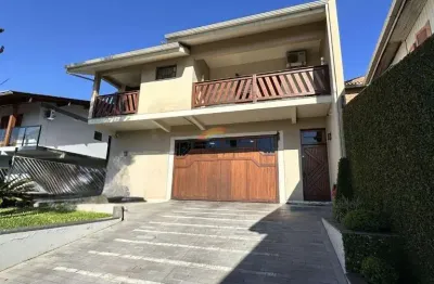 Casa com 3 quartos à venda no Celeste, Campo Bom 