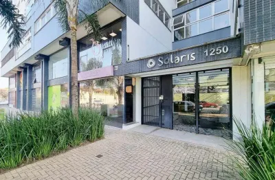 Excelente opção no ed. solaris - 02 dormitórios, sendo 01 suíte e 2 vagas - guarani - novo hamburgo.