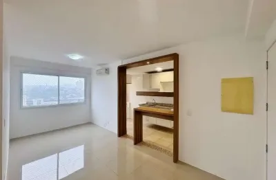 Apartamento com 3 quartos para alugar no Pátria Nova, Novo Hamburgo 