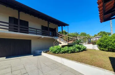 Casa com 3 quartos à venda no São Jorge, Novo Hamburgo 