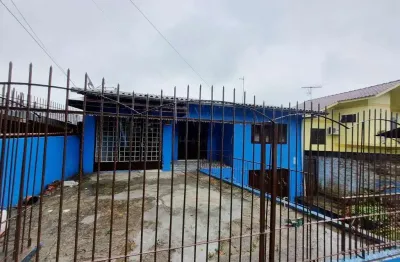 Casa com 2 quartos para alugar no Petrópolis, Novo Hamburgo 