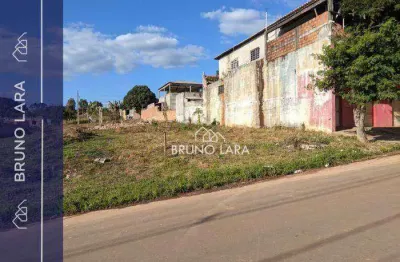 Terreno à venda na Avenida Professor Lafayette Rodrigues Pereira, 35, Novo Igarapé, Igarapé