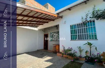 Casa com 2 quartos à venda na Rua das Quaresmeiras, 71, Vila Verde, Betim