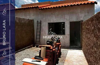 Casa à venda no bairro Marques Industrial - São Joaquim de Bicas/MG.