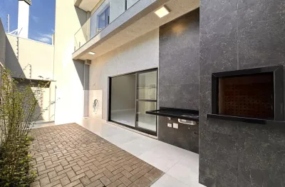 Sobrado à venda no condomínio residencial foggiatto – colônia rio grande, sjp