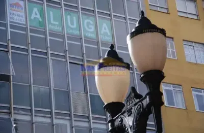 Excelente andar corporativo em localização estratégica em curitiba