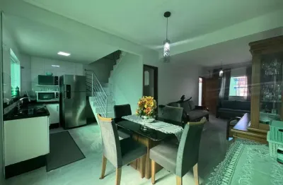 Casa em condomínio fechado com 3 quartos à venda na Rua Adinar dos Santos Ribeiro, 1468, Fazendinha, Curitiba