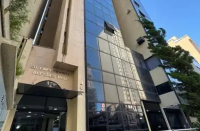 Sala comercial com 2 salas para alugar na Rua Alferes Poli, 405, Centro, Curitiba