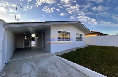 Casa com 2 quartos para alugar na Rua Antônio Dalmarco, 423, Fazendinha, Curitiba