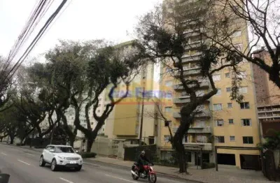 Apartamento com 2 quartos para alugar na Rua Guilherme Pugsley, 1140, Água Verde, Curitiba