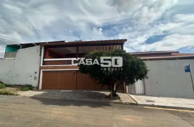 Casa com 3 quartos à venda na rua mário augusto muniz de aragão, 486, jardim dos oliveiras, campinas, 173 m2 por r$ 630.000