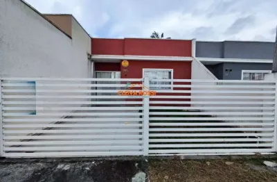 Casa à venda com 03 dormitórios faixa mar pontal do paraná
